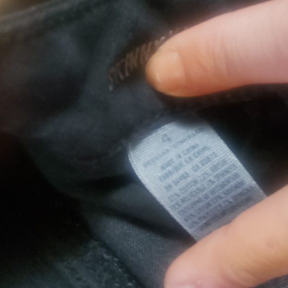 size 4 American eagle womans jeans - Picture 4 of 6